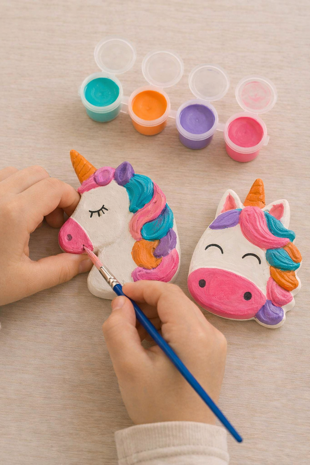 Kinder Malset „Einhorn“ mit Pinsel, Farbe und Magnet – handgegossene Gipsfiguren zum Selbstgestalten.
